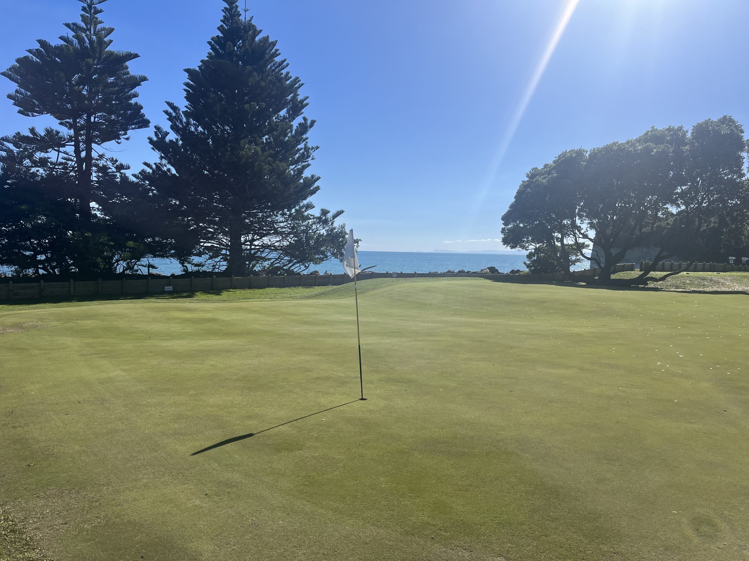 GOLF COURSE